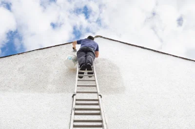 Peinture extérieure à Saint-Frégant — façades et ravalement